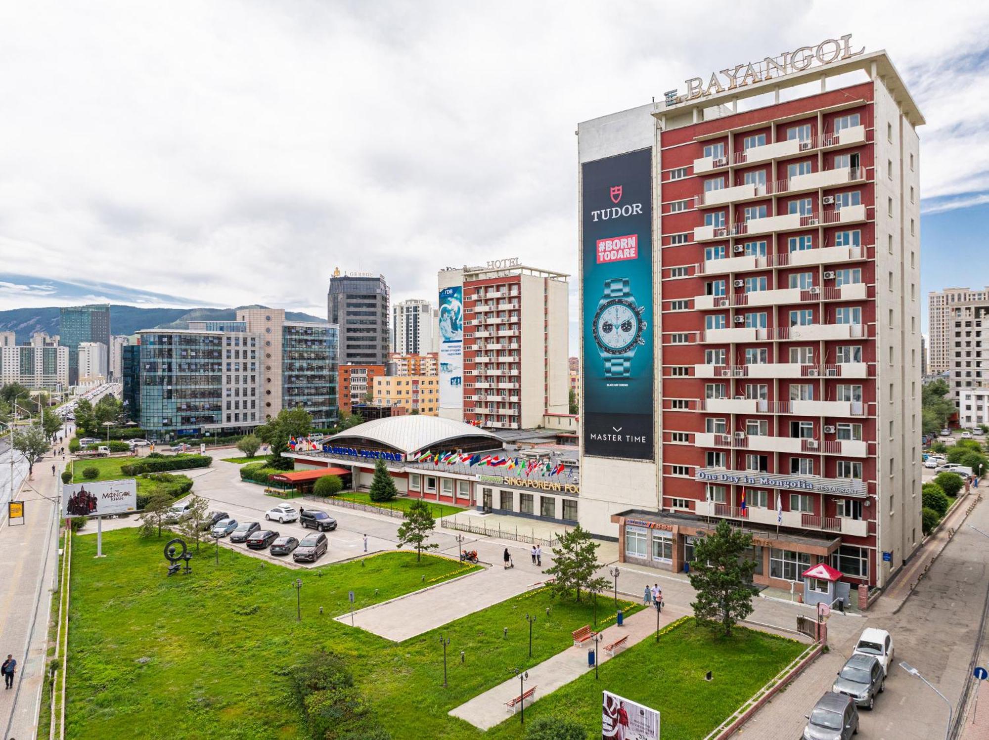 Bayangol Hotel Ulán Bator Exterior foto